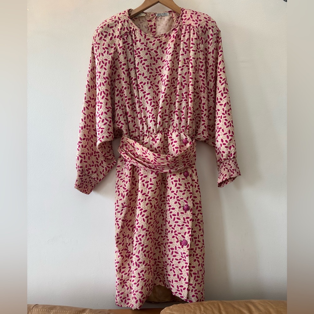Valentino Vintage Silk Pink and Cream Long Sleeve Dress button front belt 6